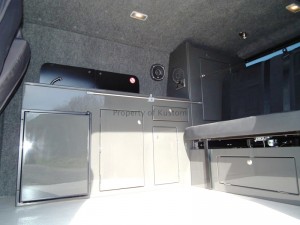 kustominteriors_t5_showvan_2011